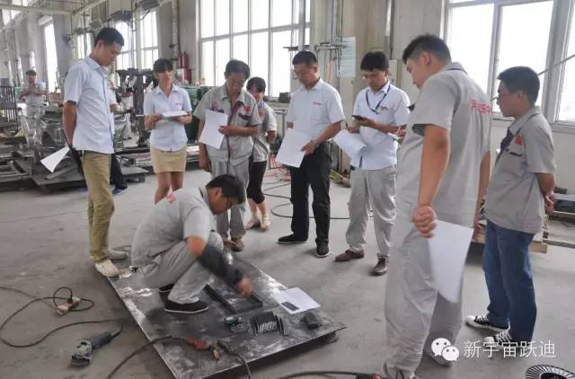 电动汽车,电动轿车,纯电动汽车,电动汽车价格