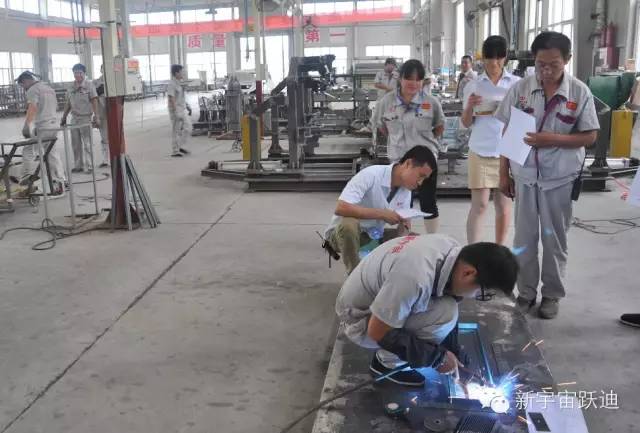 电动汽车,电动轿车,纯电动汽车,电动汽车价格