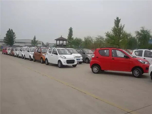 电动汽车
