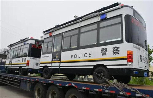 电动警务室