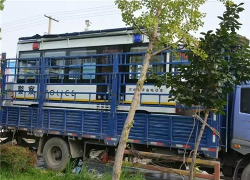 电动巡逻车
